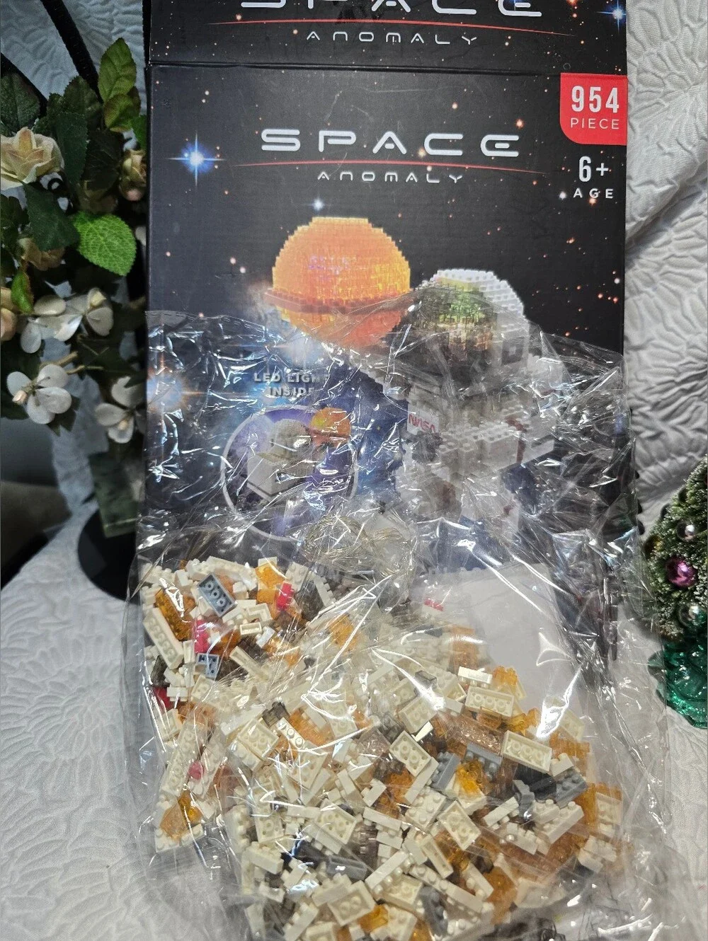 NASA Space Anomaly Space Dunk Mini Block Set - 954 Pcs